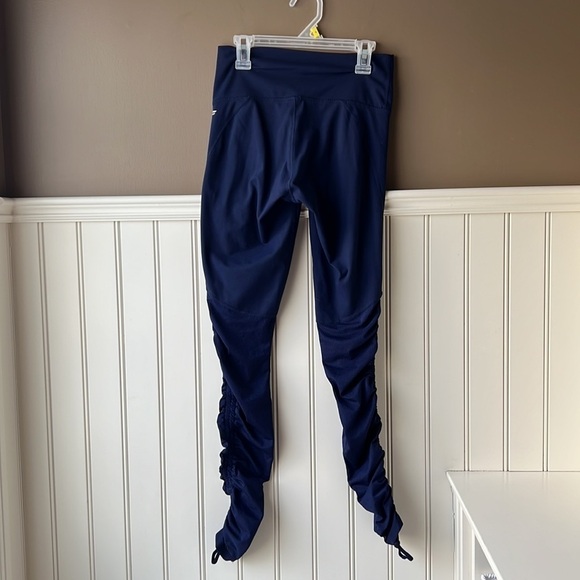 FABLETICS Navy Blue Adjustable Ruched Leggings Size Xxs - Picture 8 of 12